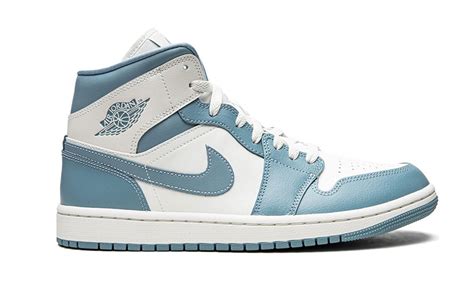 nike air jordan blauw wit|blauwe Air Jordan 1.